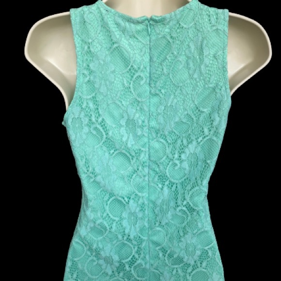 Mint Green Lace Sleeveless Dress- Size Medium - Picture 4 of 6
